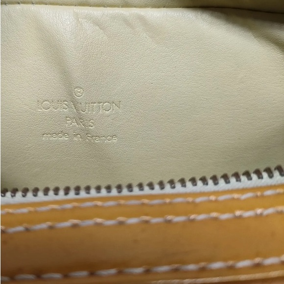 💯 Authentic Louis Vuitton Vernis waist bag - Picture 6 of 9